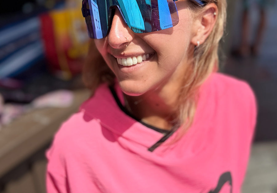 Air-Flow Long Sleeve Pullover: Roaring Pink